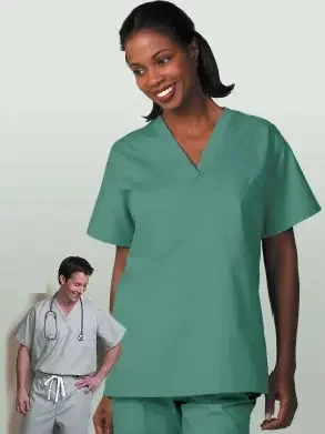 Fashion Seal Uniforms – Scrub Shirt X-Large Cranberry 2 Pockets Short Sleeve Unisex – 6789-XL