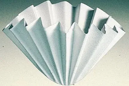 Fisherbrand – Filter Paper 12.5 cm OD, Particle Retention Above 10 µm, Qualitative Circle, Coarse, Grade P8 Fluted Conical Funnels – 0979014D