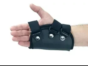 Freedom Comfort – Boxer Fracture Splint with MP Extension Kydex Thermoplastic / T-Foam Left Hand Black Large – 5114