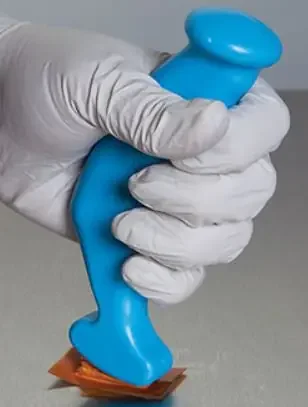 Grip ‘N‘ Crush – Pill Crusher Hand Operated Blue – 18793B
