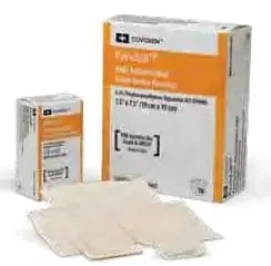 Kendall AMD – Antimicrobial Foam Dressing 3-1/2 X 5-1/2 Inch Square Adhesive with Border Sterile – 55546BAMD