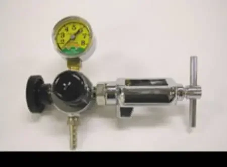 Mada Medical Products – Mini Oxygen Regulator 2 – 8 LPM CGA-870 – 1443