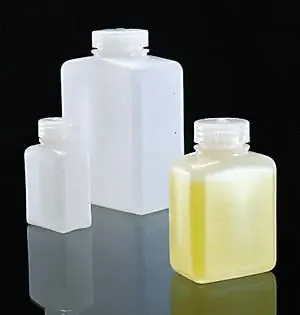 Nalgene – Laboratory Bottle Rectangular HDPE 64 oz. – 029245J