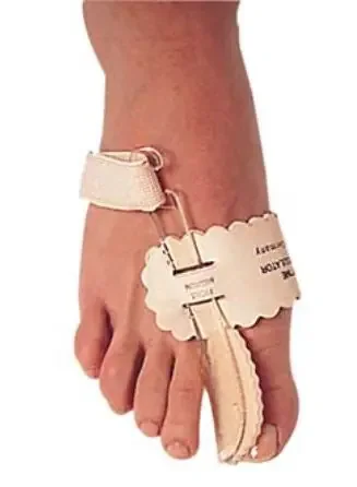 Nighttime Bunion Regulator – Bunion Splint Small Hook and Loop Strap Closure Female 4 to 7 Right Foot – P6035-SR