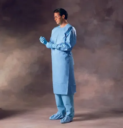 O&M Halyard – Protective Procedure Gown Large Blue NonSterile Not Rated Disposable – 69455