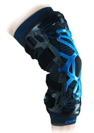 OA Reaction TriFit Web Medial – Knee Brace Small D-Ring / Hook and Loop Strap Closure 15-1/2 to 18-1/2 Inch Thigh Circumference Left Knee – 11-1747-2