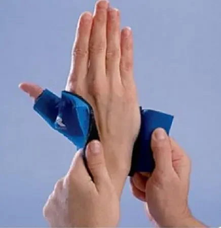 Patterson Medical Supply – Thumb Splint Small Left or Right Hand – A95253