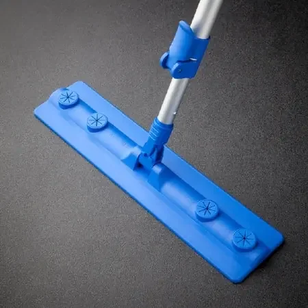 PharmaMOP – Cleanroom Wet Mop Blue / Silver Aluminum / Polypropylene Sterile – NC1000435