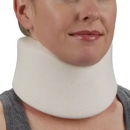 PremierPro – Cervical Collar Contoured / Medium Density Adult Medium One-Piece 2-1/2 Inch Height 17 Inch Length – 1102MPP