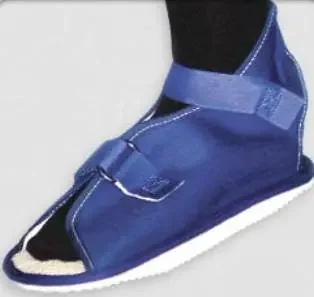Professional Products – Cast Shoe Up to 4 Child – 00881-EL-01 PED