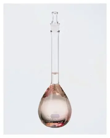 Pyrex – Volumetric Flask Class A Glass 250 mL (8 oz.) – 10211E