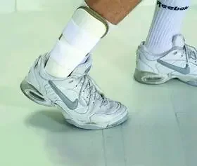 QualCare – Ankle Support One Size Fits Most Hook and Loop Closure Left or Right Foot – 62837
